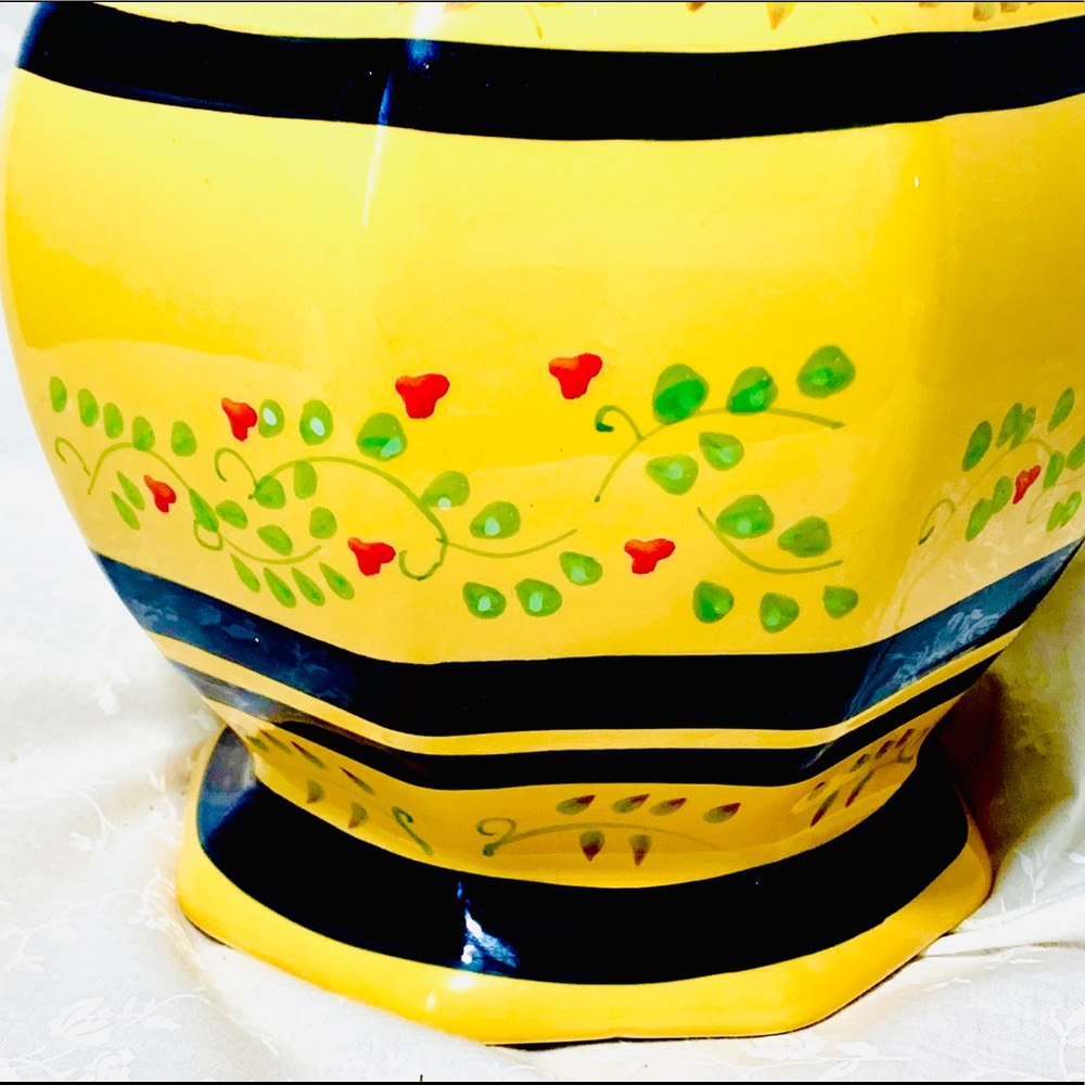 Vintage LTD Hand Painted Floral Glass Vase w/ Lid 12” Elegant Decor - Picture 4 of 6